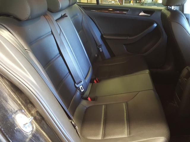 Photo 6 from auction – 2016 VOLKSWAGEN JETTA SEL with VIN 3VWL07AJ9GM326655