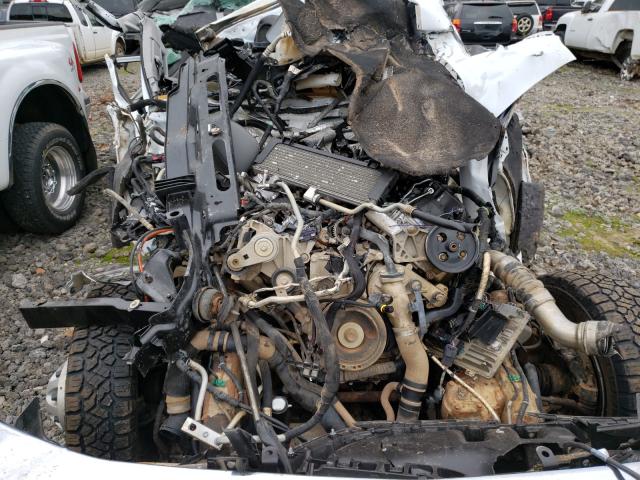 Photo 7 from auction – 2018 CHEVROLET SILVERADO with VIN 1GB4KYCY6JF124756