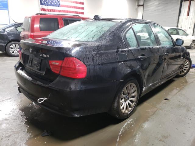 Photo 4 from auction – 2009 BMW 328 XI with VIN WBAPK73529A453629