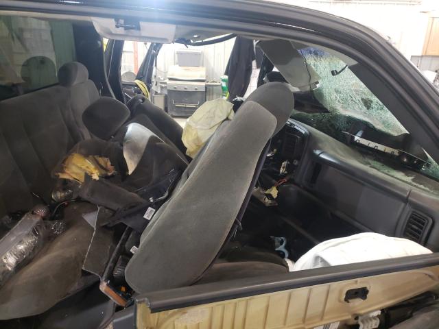 Photo 5 from auction – 2003 CHEVROLET SILVERADO with VIN 2GCEK19V931167874