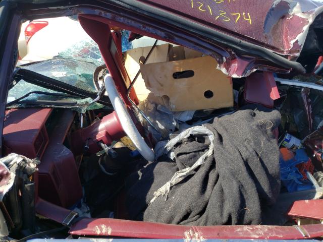 Photo 5 from auction – 1989 CADILLAC DEVILLE with VIN 1G6CD5155K4249157