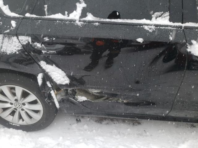 Photo 9 from auction – 2012 VOLKSWAGEN PASSAT S with VIN 1VWAP7A32CC004942