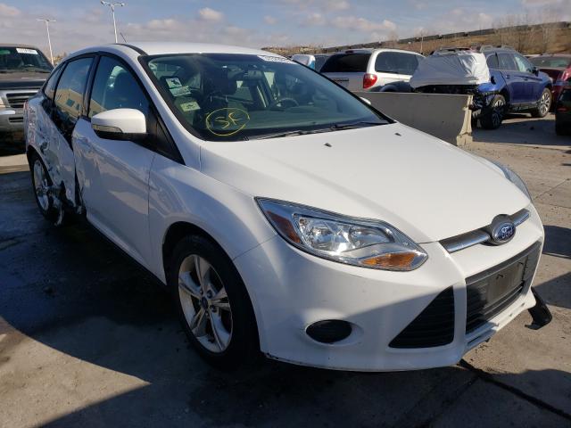 FORD FOCUS SE 2013 مع رقم تعريف المركبة 1FADP3F20DL149817 - صورة من المزاد