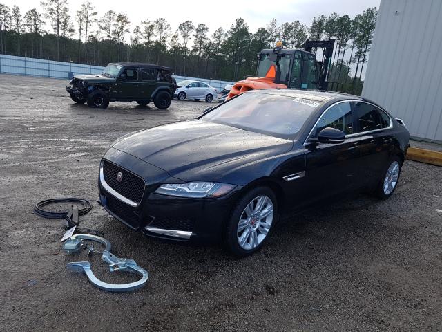 Photo 2 from auction – 2017 JAGUAR XF PREMIUM with VIN SAJBD4BV9HCY32090