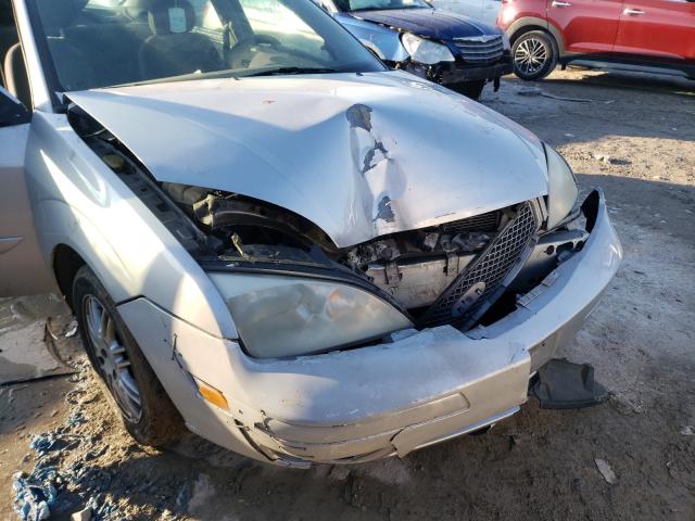 Photo 9 from auction – 2005 FORD FOCUS ZX4 with VIN 1FAFP34NX5W105071