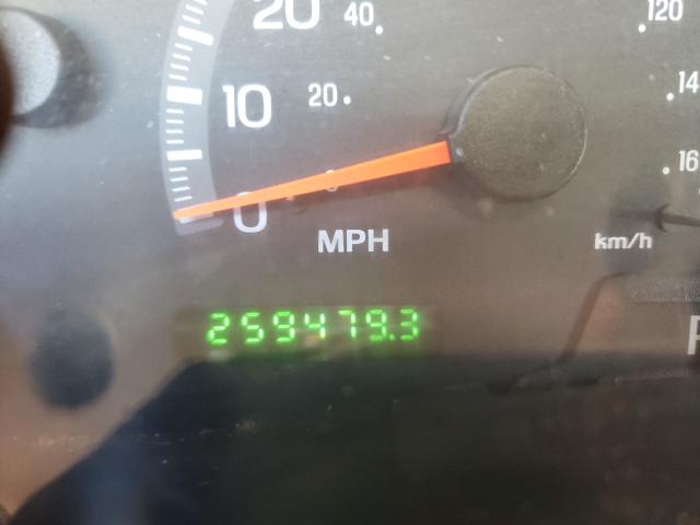 Photo 8 from auction – 2001 FORD F150 with VIN 1FTRX18WX1NC00888