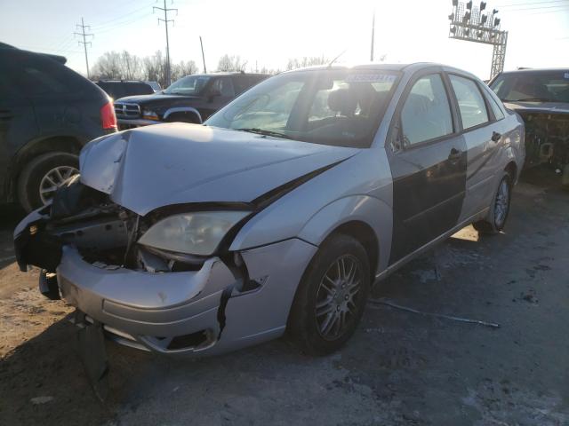 Photo 2 from auction – 2005 FORD FOCUS ZX4 with VIN 1FAFP34NX5W105071