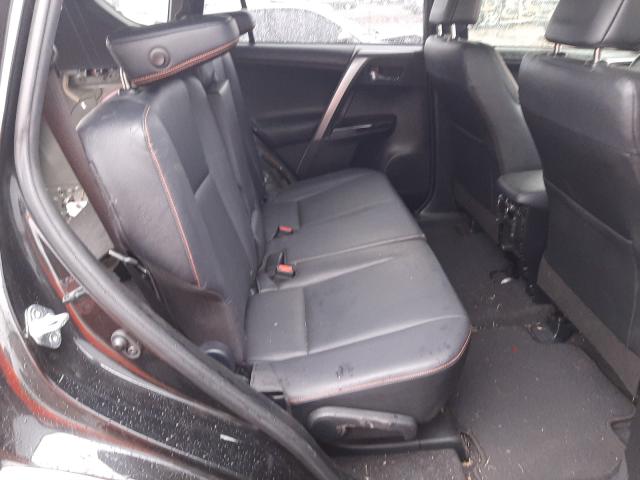 Photo 6 from auction – 2016 TOYOTA RAV4 SE with VIN JTMJFREVXGJ069004