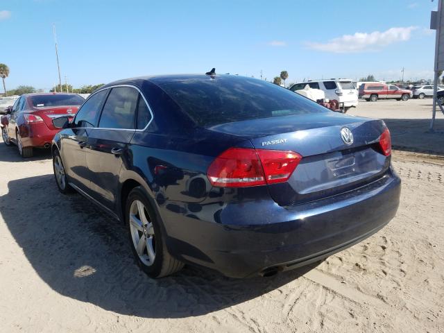 Photo 3 from auction – 2015 VOLKSWAGEN PASSAT S with VIN 1VWAT7A32FC110890