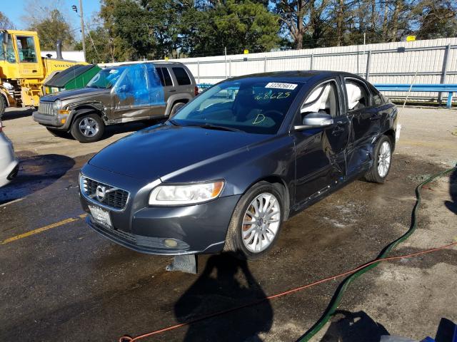 Photo 2 from auction – 2011 VOLVO S40 T5 with VIN YV1672MS3B2545706