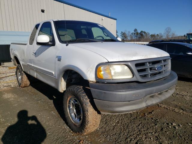 Photo 1 from auction – 2001 FORD F150 with VIN 1FTRX18WX1NC00888