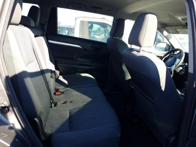 Photo 6 from auction – 2015 TOYOTA HIGHLANDER with VIN 5TDZARFH7FS012321