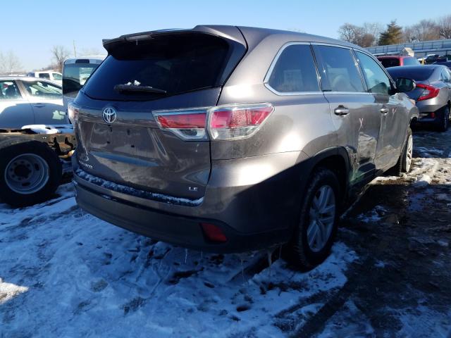 Photo 4 from auction – 2015 TOYOTA HIGHLANDER with VIN 5TDZARFH7FS012321