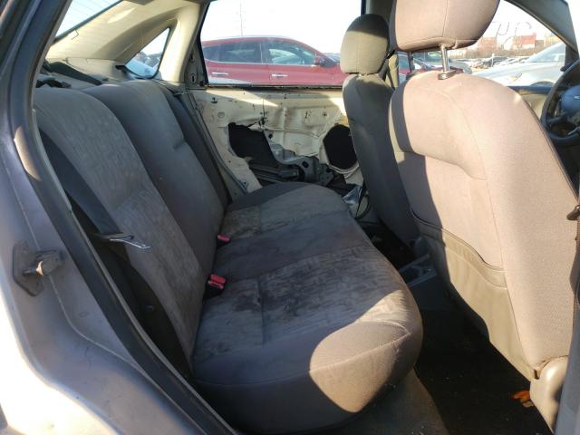 Photo 6 from auction – 2005 FORD FOCUS ZX4 with VIN 1FAFP34NX5W105071