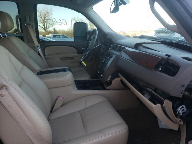 Photo 5 from auction – 2012 GMC SIERRA K25 with VIN 1GT121C88CF216640