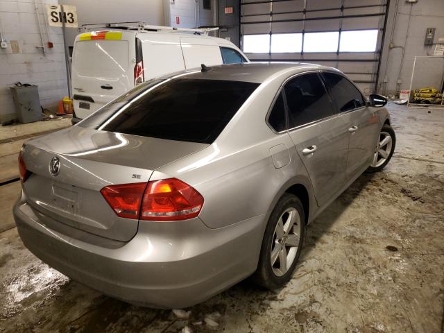 Photo 4 from auction – 2012 VOLKSWAGEN PASSAT with VIN 1VWBH7A35CC031537
