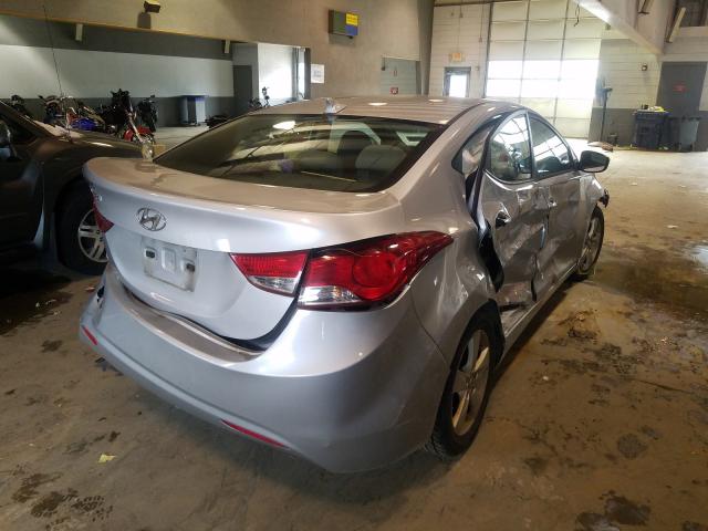 Photo 4 from auction – 2013 HYUNDAI ELANTRA GL with VIN 5NPDH4AE2DH336124