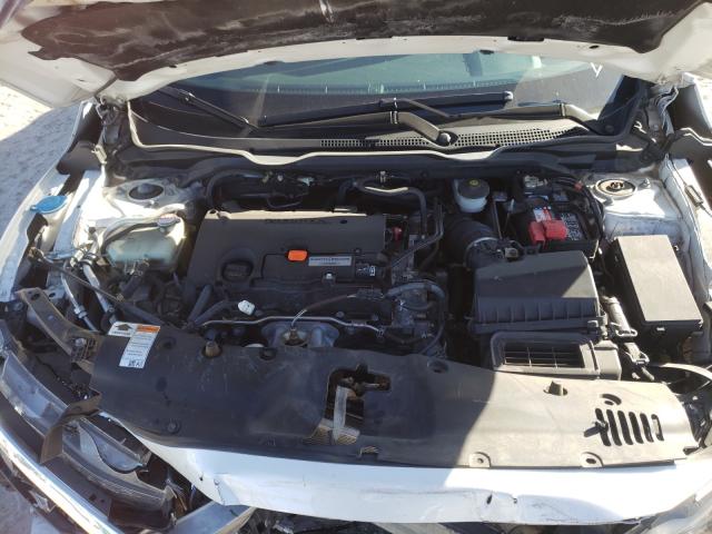 Photo 7 from auction – 2018 HONDA CIVIC EX with VIN 19XFC2F78JE012567