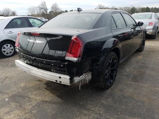 Photo 4 from auction – 2019 CHRYSLER 300 TOURIN with VIN 2C3CCAAG3KH755863