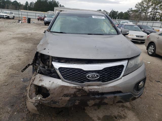Photo 7 from auction – 2011 KIA SORENTO BA with VIN 5XYKT3A15BG133620