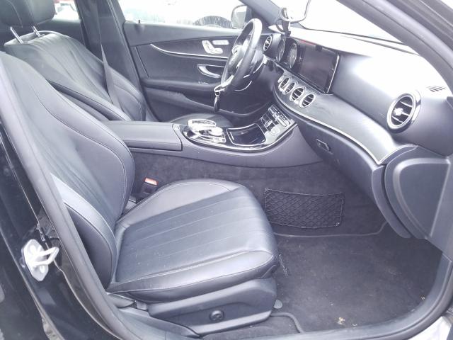 Photo 5 from auction – 2017 MERCEDES-BENZ E 300 with VIN WDDZF4JBXHA043091