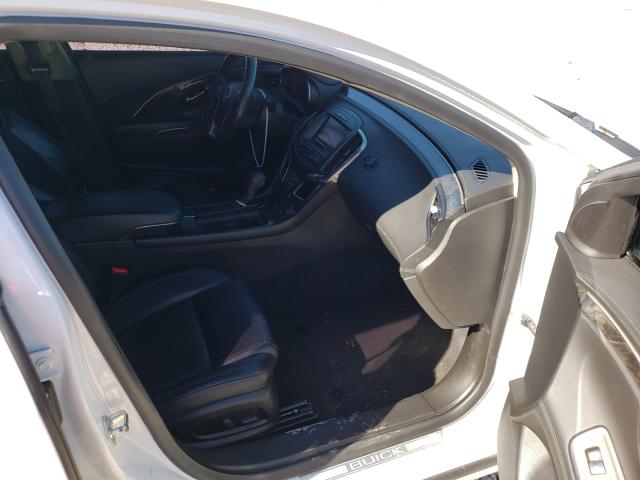 Photo 5 from auction – 2015 BUICK LACROSSE with VIN 1G4GB5G38FF280841