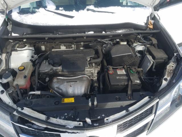 Photo 7 from auction – 2014 TOYOTA RAV4 XLE with VIN 2T3WFREV9EW121775