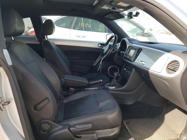 Photo 5 from auction – 2012 VOLKSWAGEN BEETLE with VIN 3VWJP7AT6CM632839