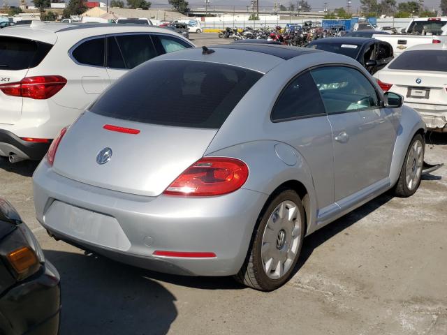 Photo 4 from auction – 2012 VOLKSWAGEN BEETLE with VIN 3VWJP7AT6CM632839