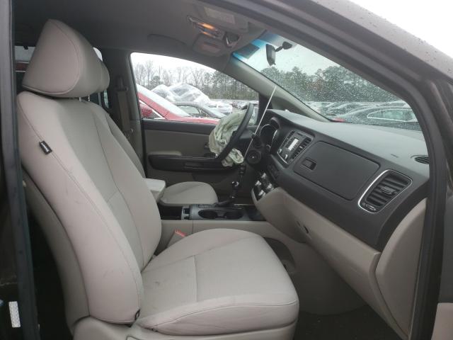 Photo 5 from auction – 2016 KIA SEDONA LX with VIN KNDMB5C15G6202062