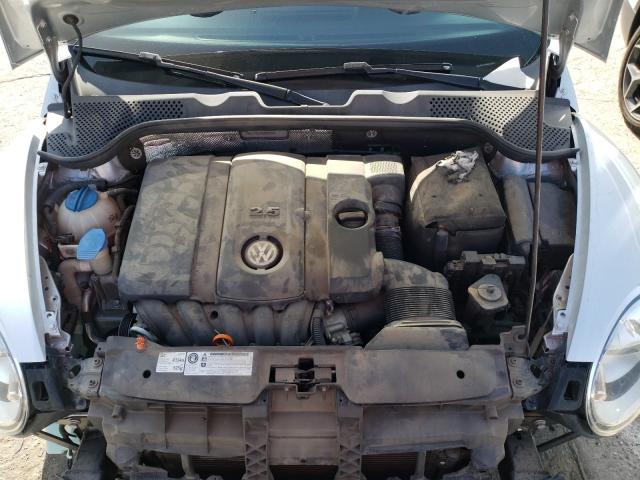 Photo 7 from auction – 2012 VOLKSWAGEN BEETLE with VIN 3VWJP7AT6CM632839