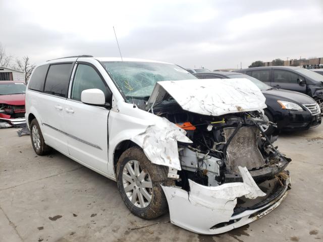 CHRYSLER TOWN & COU 2015 with VIN 2C4RC1BG7FR755577 - Photo from auction