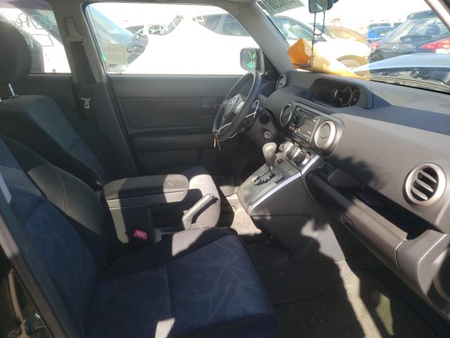 Photo 5 from auction – 2012 TOYOTA SCION XB with VIN JTLZE4FE8CJ025685