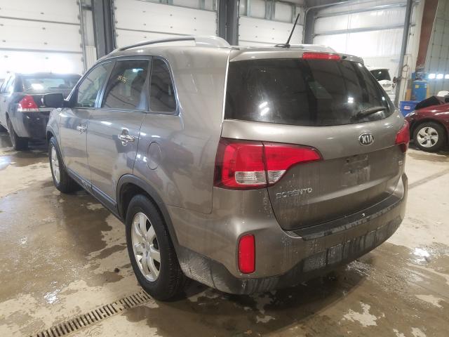 Photo 3 from auction – 2014 KIA SORENTO LX with VIN 5XYKTCA65EG500712