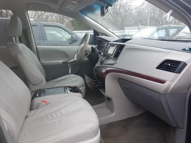 Photo 5 from auction – 2013 TOYOTA SIENNA XLE with VIN 5TDYK3DC6DS285342
