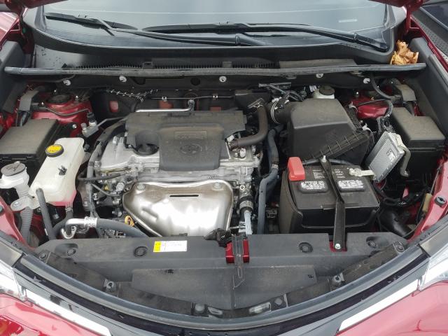 Photo 7 from auction – 2018 TOYOTA RAV4 LE with VIN 2T3BFREVXJW749689