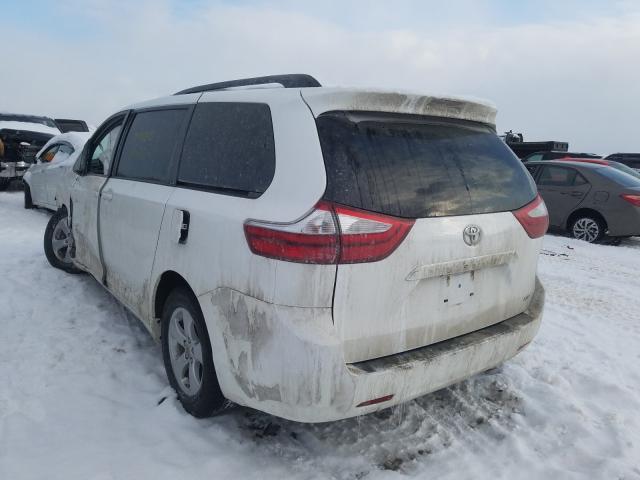 Photo 3 from auction – 2017 TOYOTA SIENNA LE with VIN 5TDKZ3DC1HS776697