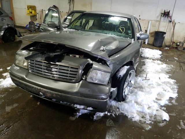 Photo 9 from auction – 2003 FORD CROWN VICT with VIN 2FAFP74WX3X122650