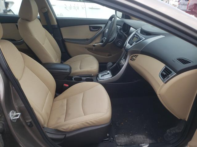 Photo 5 from auction – 2012 HYUNDAI ELANTRA GL with VIN 5NPDH4AE2CH110602