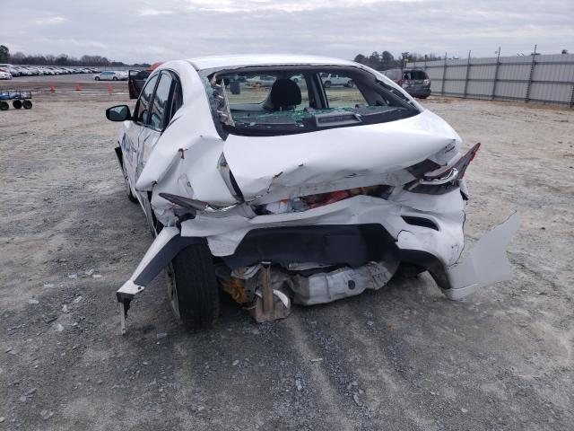 Photo 9 from auction – 2017 NISSAN SENTRA S with VIN 3N1AB7AP0HY388029
