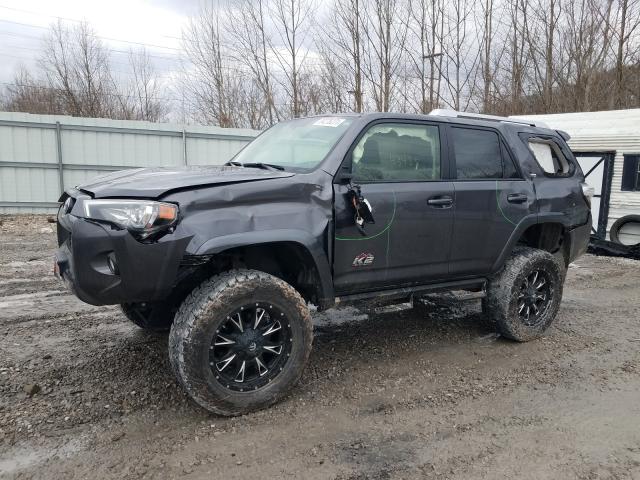 Photo 9 from auction – 2018 TOYOTA 4RUNNER SR with VIN JTEBU5JR3J5508387
