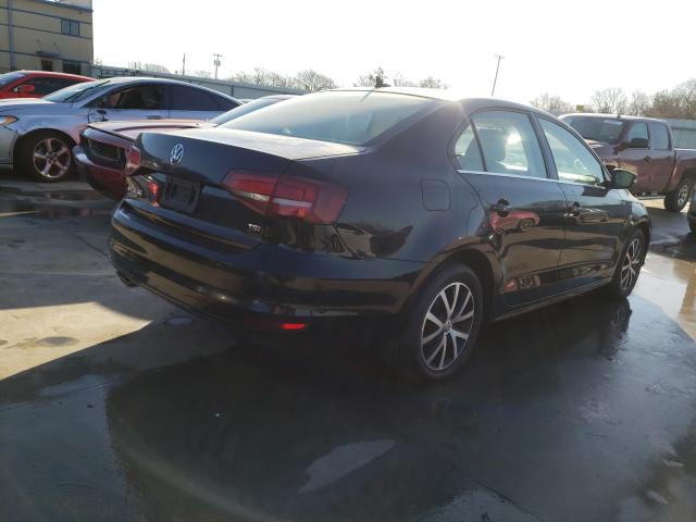 Photo 4 from auction – 2017 VOLKSWAGEN JETTA SE with VIN 3VWDB7AJ2HM236585