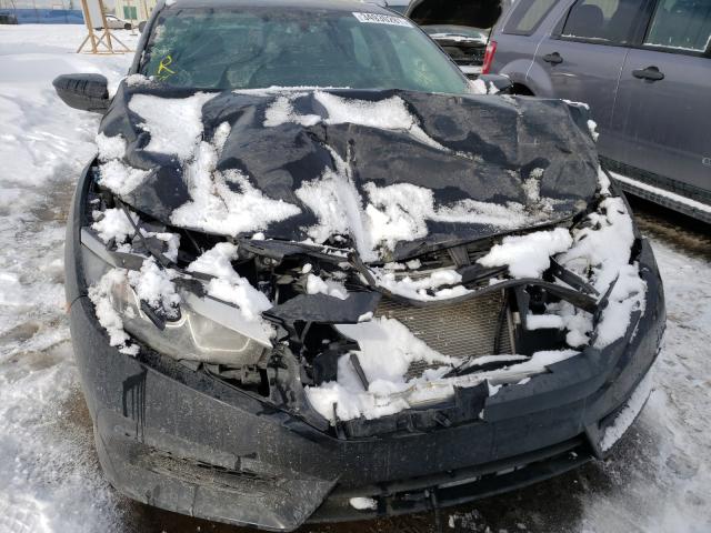 Photo 9 from auction – 2017 HONDA CIVIC LX with VIN 2HGFC2E50HH007671