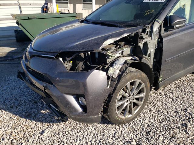 Photo 9 from auction – 2017 TOYOTA RAV4 LIMIT with VIN JTMYFREV3HJ712387
