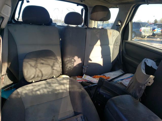 Photo 6 from auction – 2005 FORD ESCAPE XLS with VIN 1FMYU02Z45KC22485