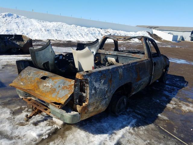 Photo 4 from auction – 2003 CHEVROLET SILVERADO with VIN 1GBJC34U23E158006