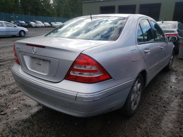 Photo 4 from auction – 2001 MERCEDES-BENZ C 320 with VIN WDBRF64JX1F064720