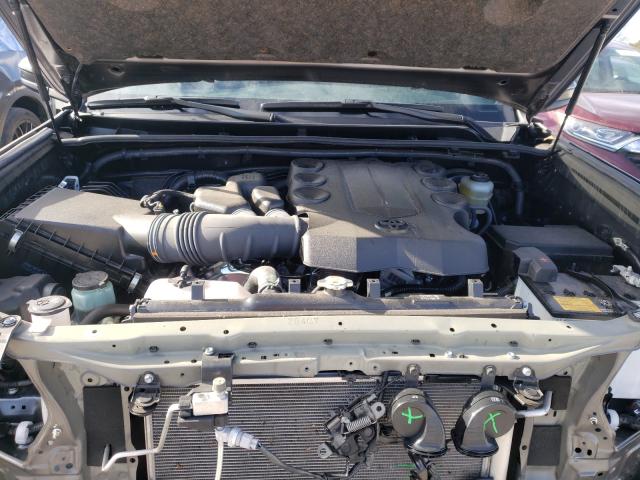 Photo 7 from auction – 2019 TOYOTA 4RUNNER SR with VIN JTEZU5JR3K5212088