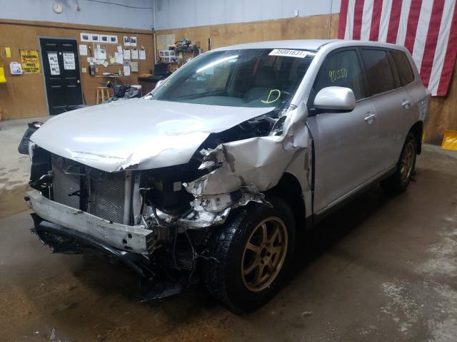 Photo 2 from auction – 2013 TOYOTA HIGHLANDER with VIN 5TDBK3EH3DS211165