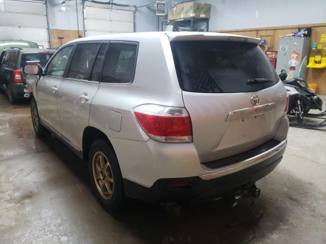 Photo 3 from auction – 2013 TOYOTA HIGHLANDER with VIN 5TDBK3EH3DS211165